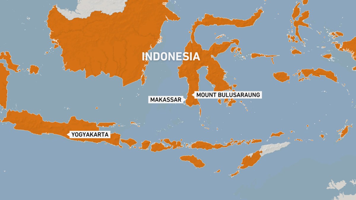 Indonesia searches for missing plane with at least 10 on board