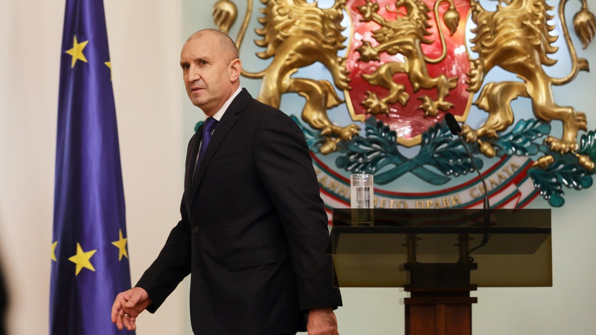 Bulgaria’s President Rumen Radev says he will resign ahead of snap election