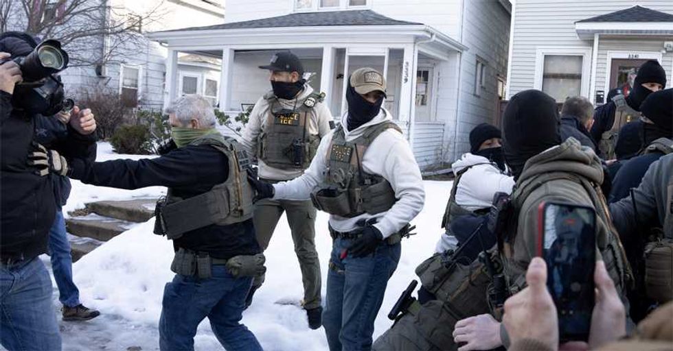 Analysts stunned as DHS official caught in ‘extremely implausible’ corner over ICE arrest