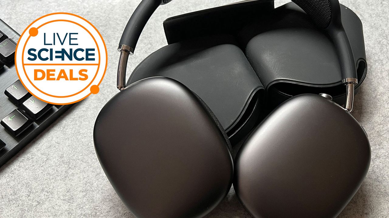 Save $99 on the 2024 edition of Apple’s impressive AirPods Max headphones