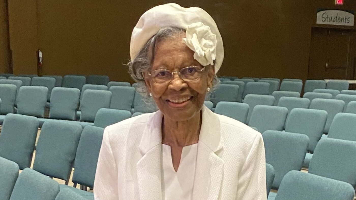 Gladys West, mathematician whose work paved the way for GPS, dies at 95