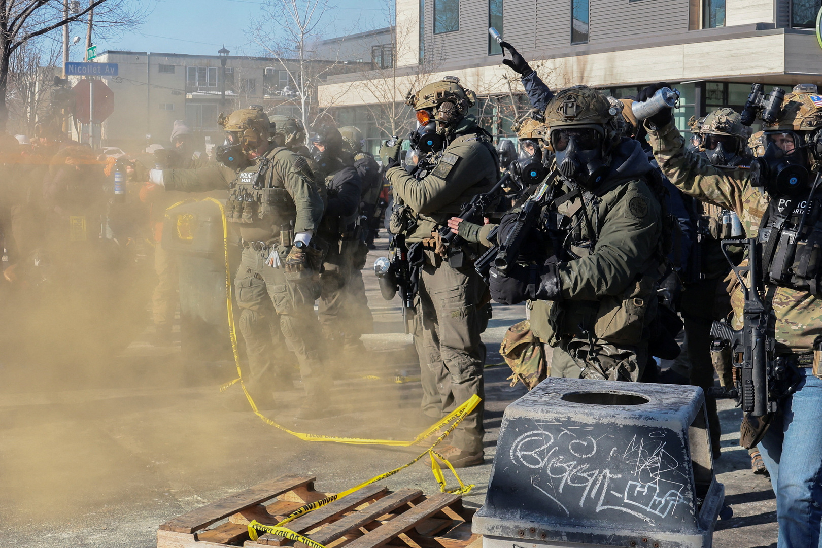 US federal agents shoot and kill US citizen in Minneapolis