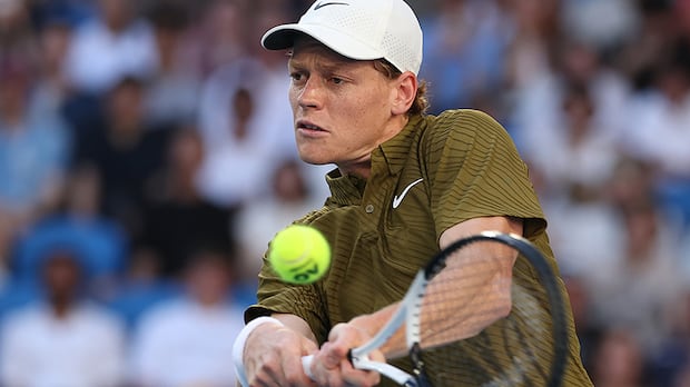 Sinner extends winning streak to 18 at Australian Open, advances to men’s quarterfinals