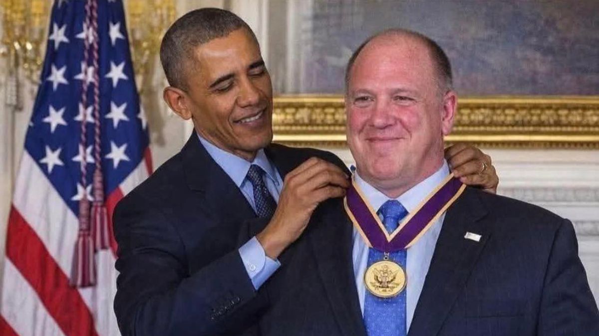 Was Tom Homan Obama’s ‘ICE chief’ who received award for deportations? We inspected