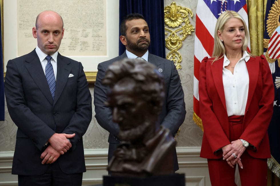 Telling signs point to which Trump official might be ‘sidelined’ next: report