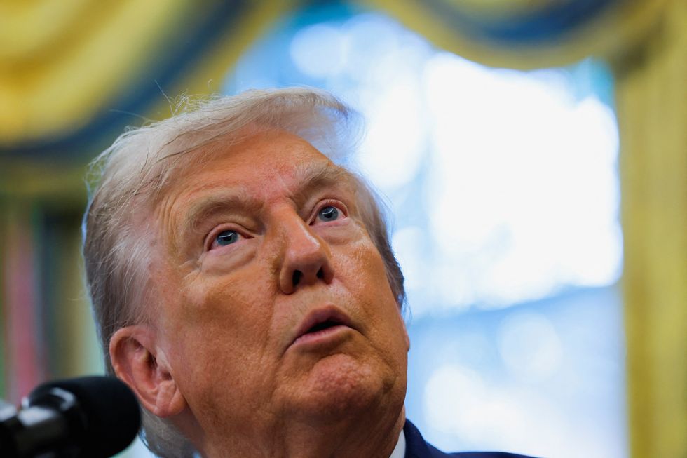 Trump whines that he’s facing possible midterm losses: ‘Doesn’t make sense’