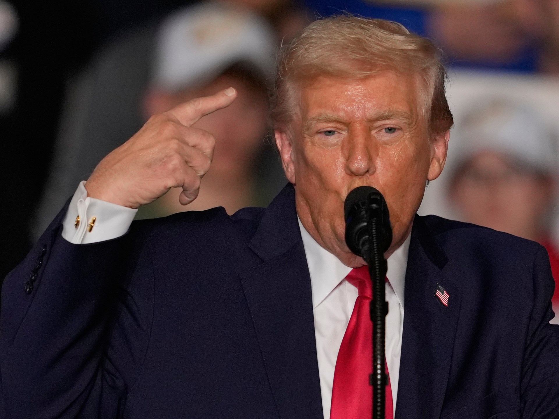 US president talks up economy amid outrage over Minnesota killings