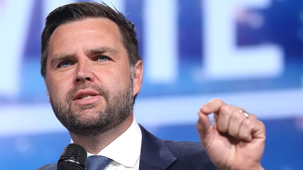 Top Trump ‘henchman’ ignites firestorm comparing Purple Heart Dem to Forrest Gump