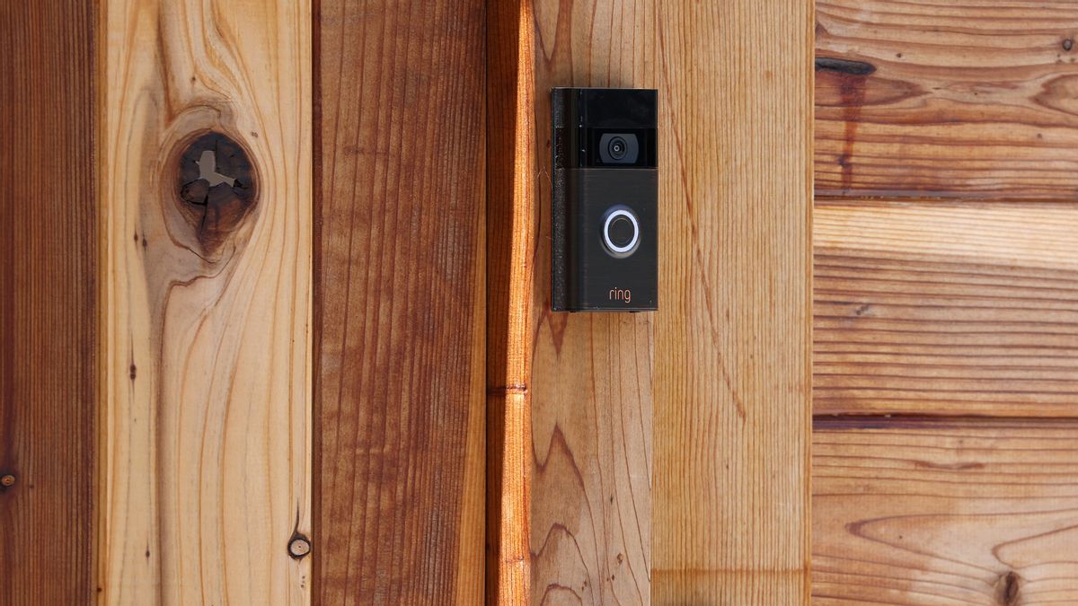 Analyzing claim ICE can use Ring doorbells as mass surveillance tools