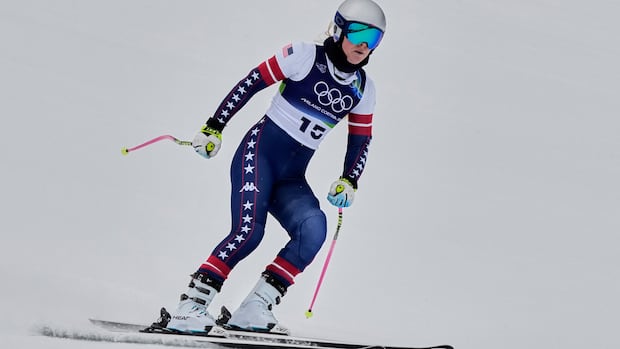 Lindsey Vonn completes another training run, ready to race Olympic downhill on injured knee