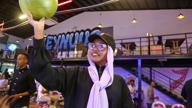 First bowling alley in Somalia welcomes middle class and diaspora returnees