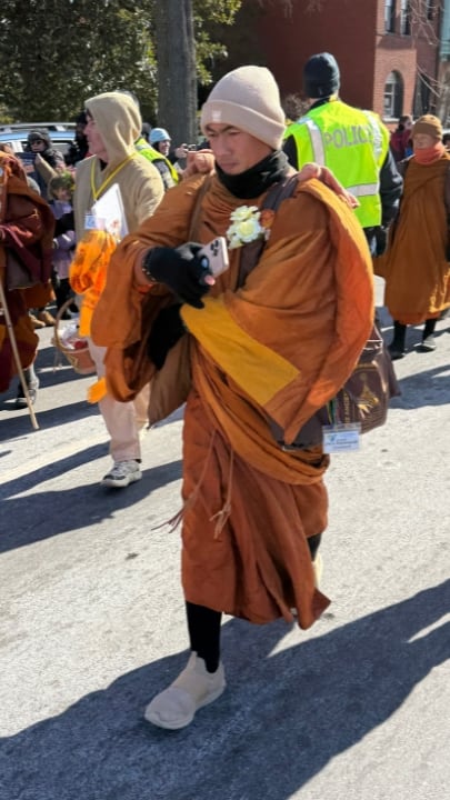 Why these monks are walking 3,700 km across the U.S.