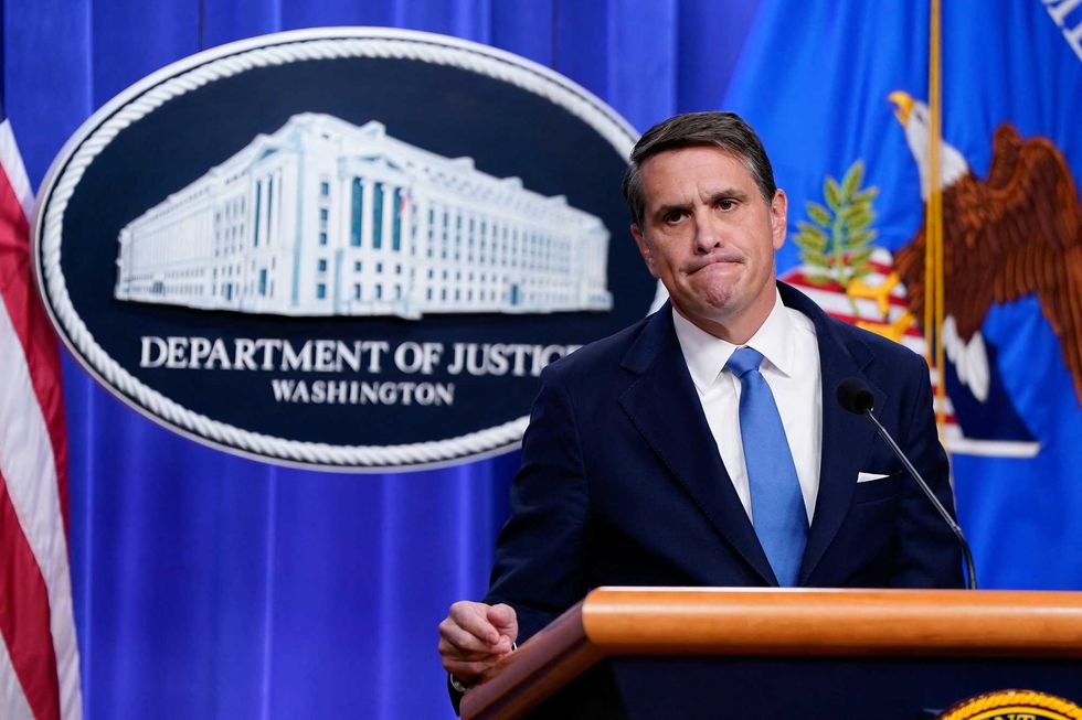 White House fires federal prosecutor just five hours after his swearing in