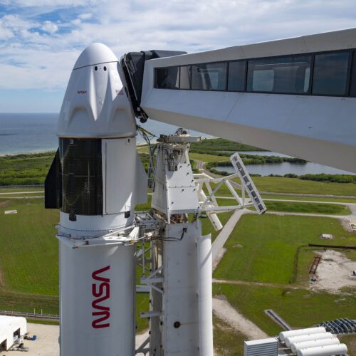 SpaceX takes down Dragon crew arm, giving Starship a leg up in Florida