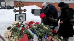 Mother of Alexei Navalny says poison finding confirms he was murdered