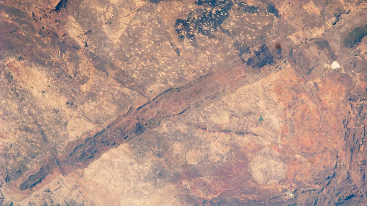 Hidden beauty of Zimbabwe’s 2.5 billion-year-old ‘geological marvel’ revealed in striking astronaut photo — Earth from space