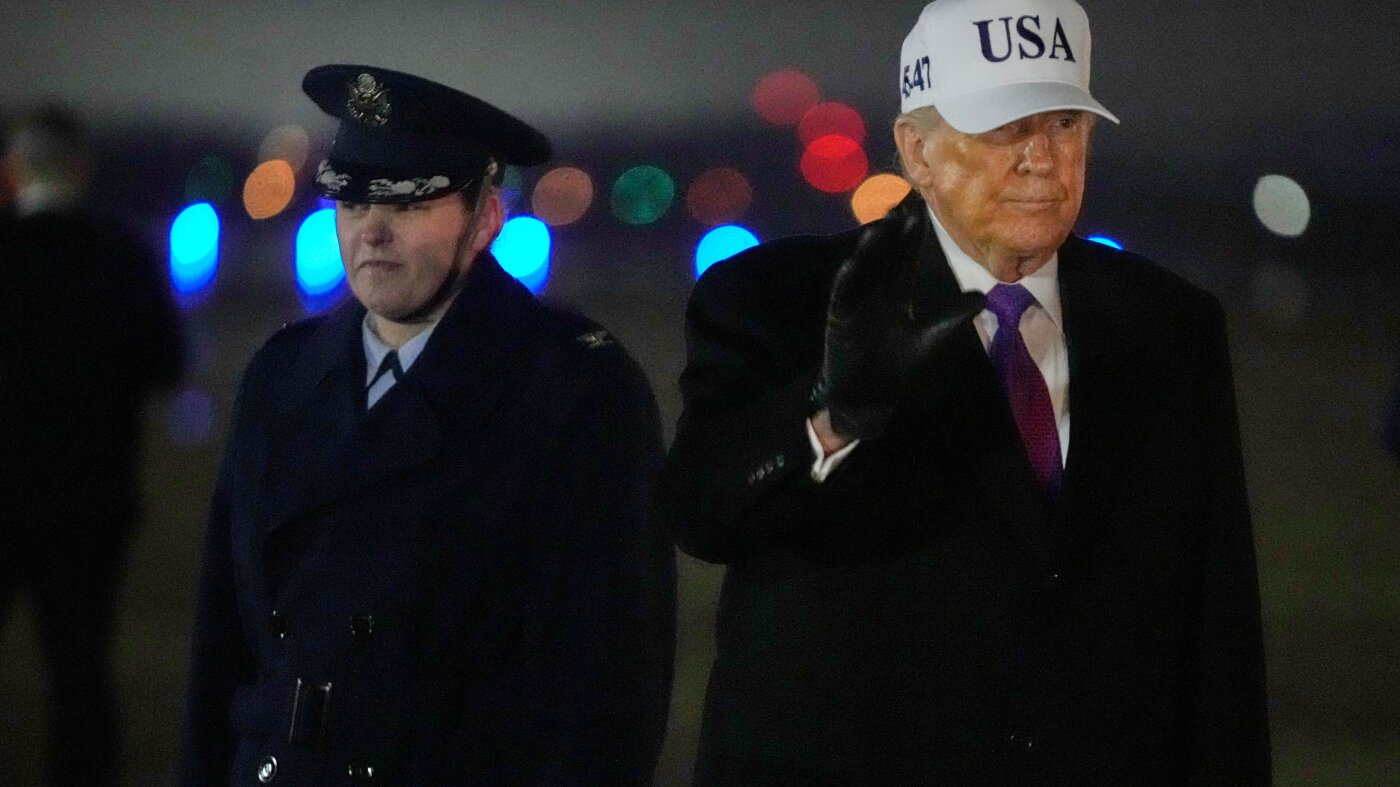 Trump says he doesn’t know if aliens are real but directs government to release files on UFOs