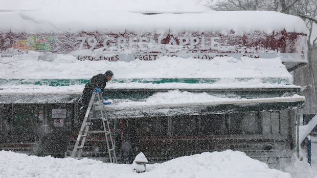 IN PHOTOS | Snowstorm hits northeastern U.S.