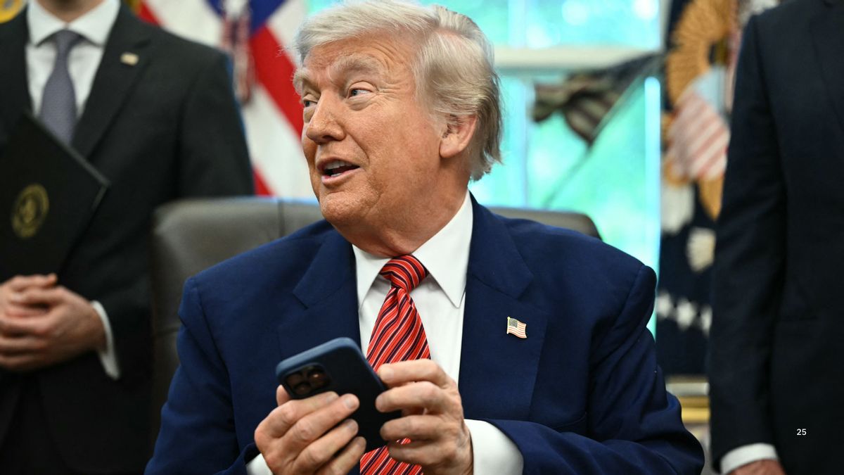 Did Trump call C-SPAN as ‘John Barron’ after SCOTUS tariff ruling? We inspected the claim