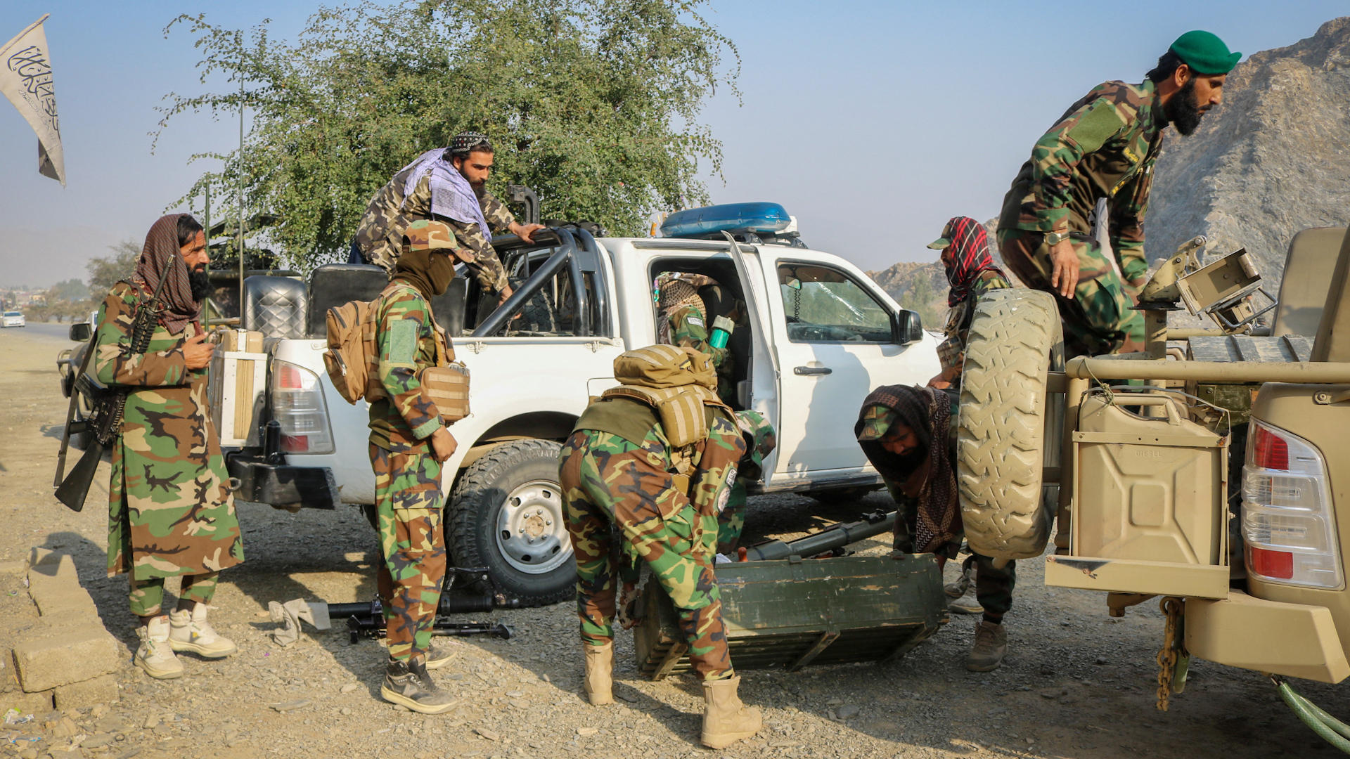 What we know about clashes between Pakistan and Afghanistan