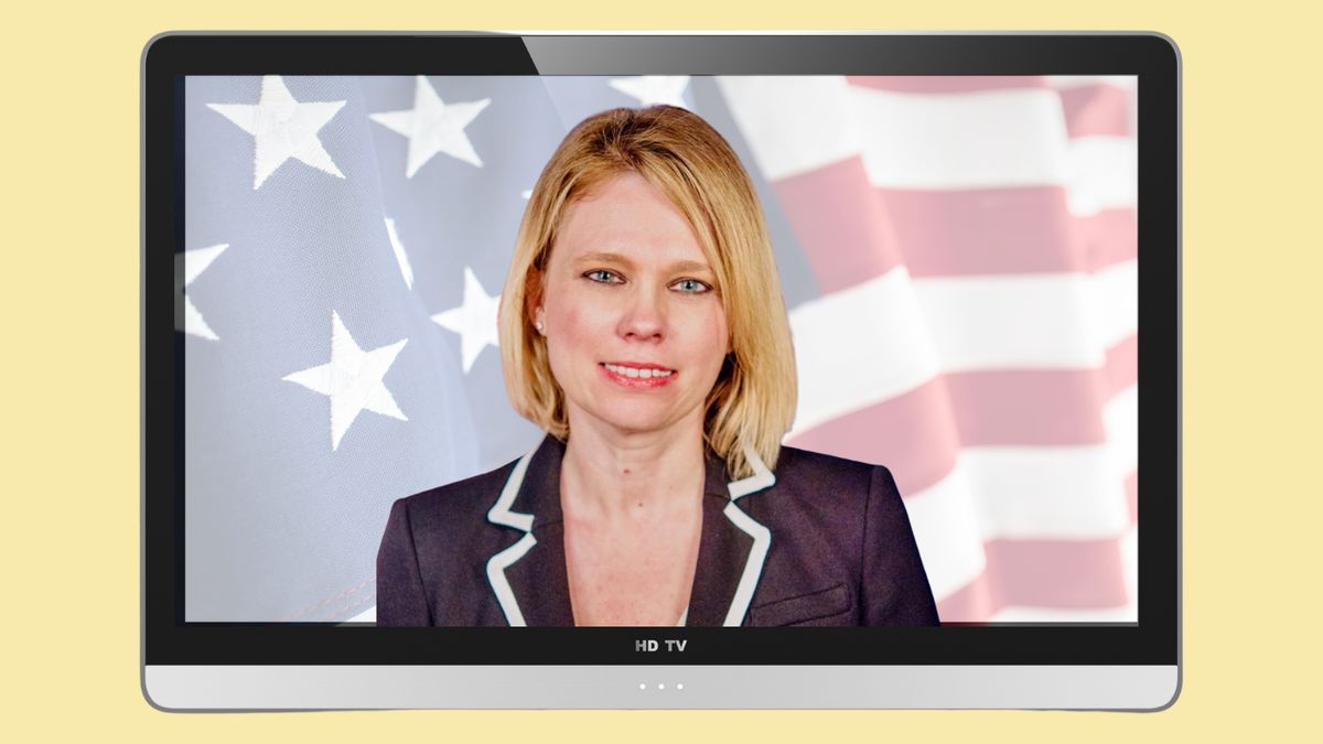 Iwona B. Horyn is actual name of DHS acting chief security officer