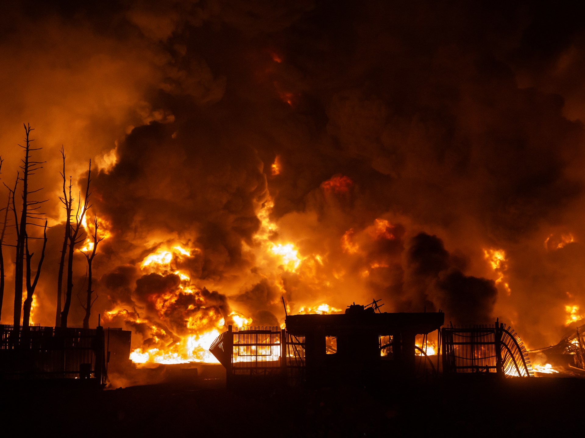 Oil soars past $100 a barrel, stocks plunge as US-Israel war on Iran rages