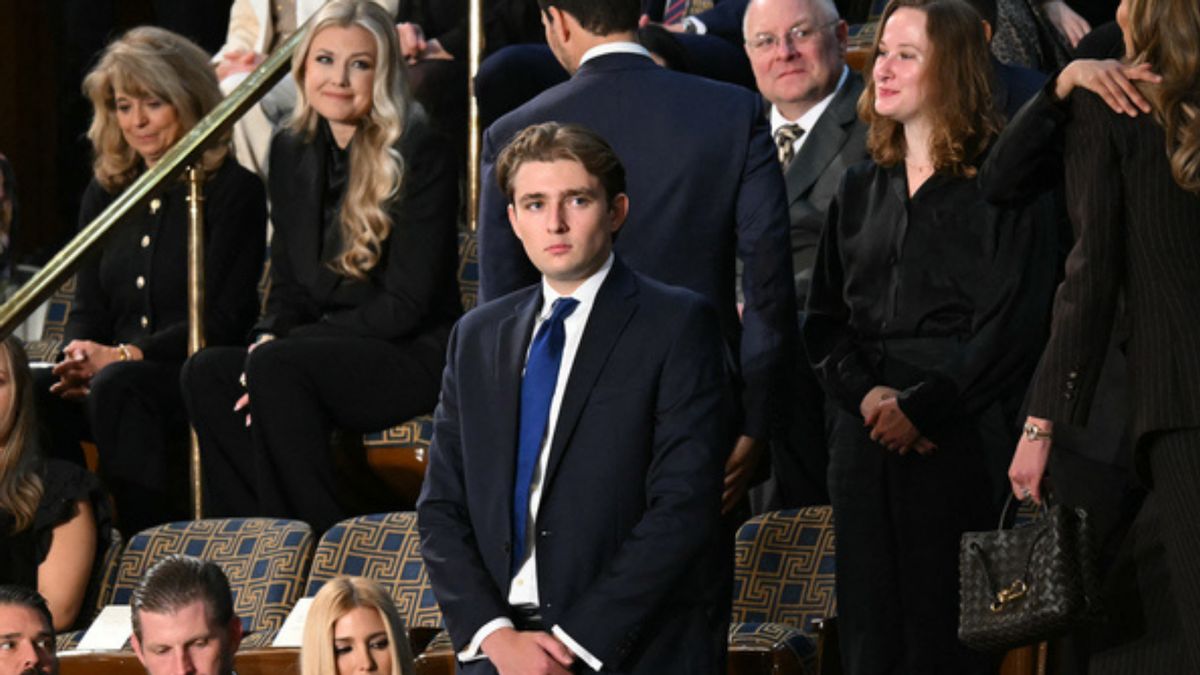 Did Barron Trump buy $30M in oil days before Iran war began? Claim lacks evidence