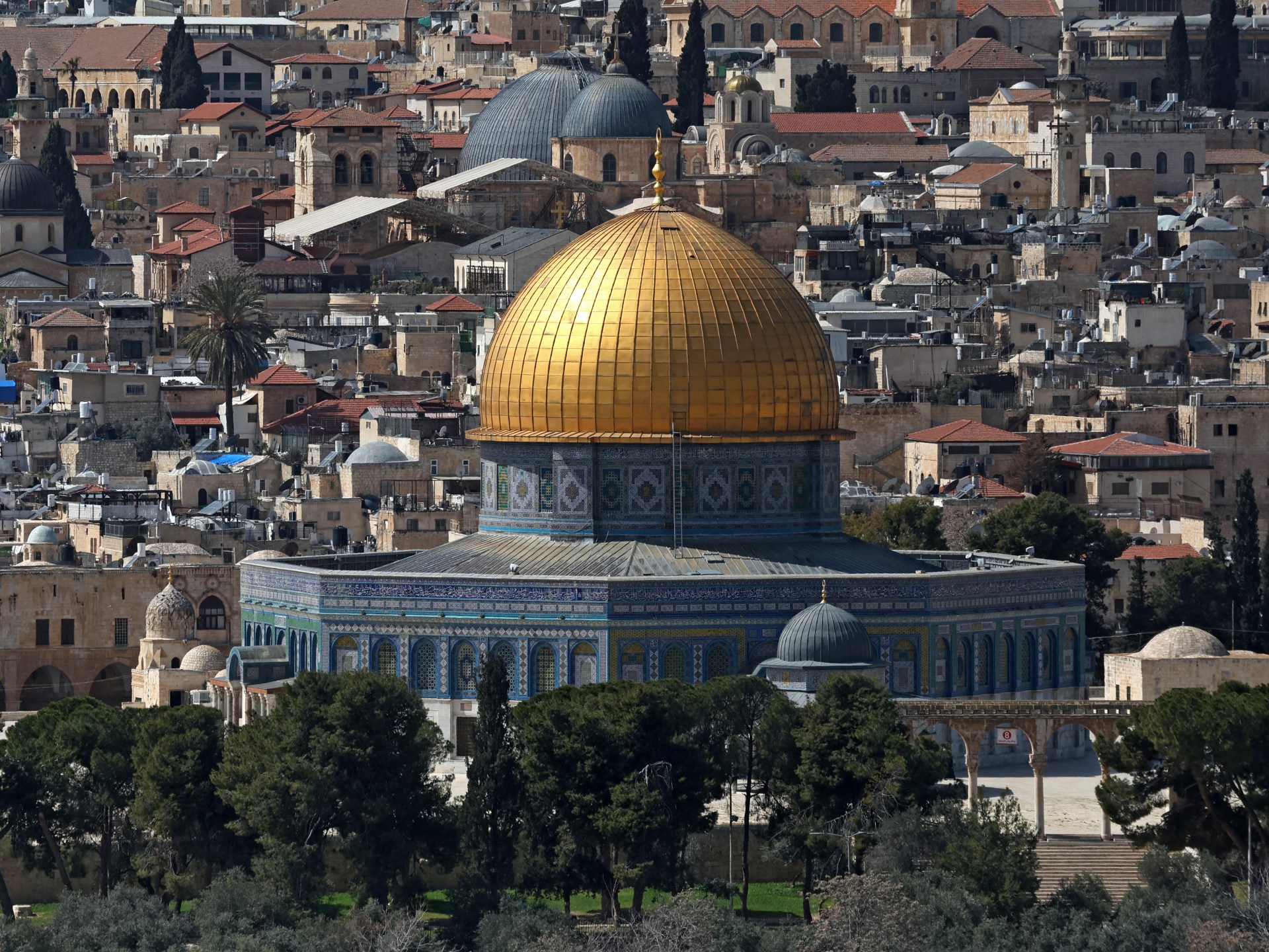 Eight Arab, Islamic countries condemn Israeli closure of Al-Aqsa Mosque
