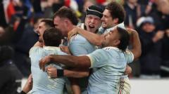 France take title with thrilling last-gasp win over England