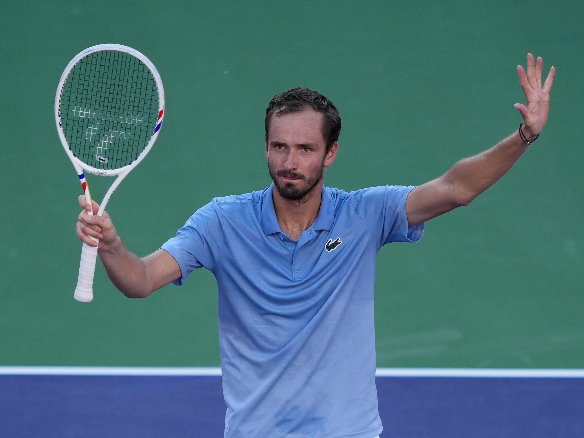 Medvedev ends Alcaraz’s winning run, sets up Sinner final at Indian Wells