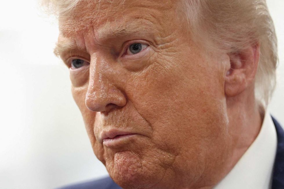 Expert astounded as Trump admin quietly ‘rewards’ ally that helped Iran evade sanctions