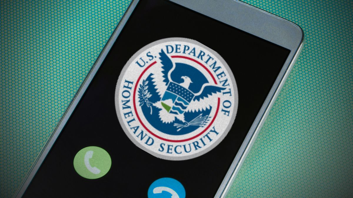 Posts claim ICE agent asked woman he detained on a date. Here’s what we know