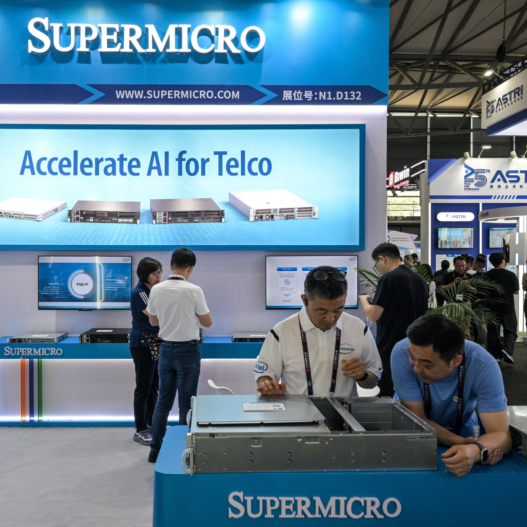 U.S. Says 3 Tied to Silicon Valley Server Maker Broke Export Laws