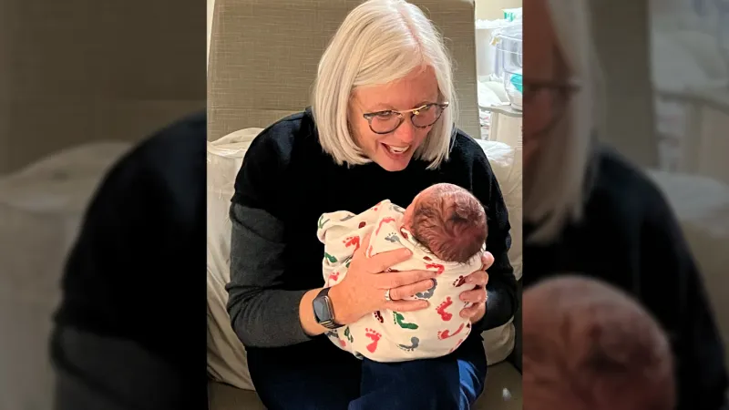 Amid vaccine policy whiplash, here’s how a pediatrician talks to families