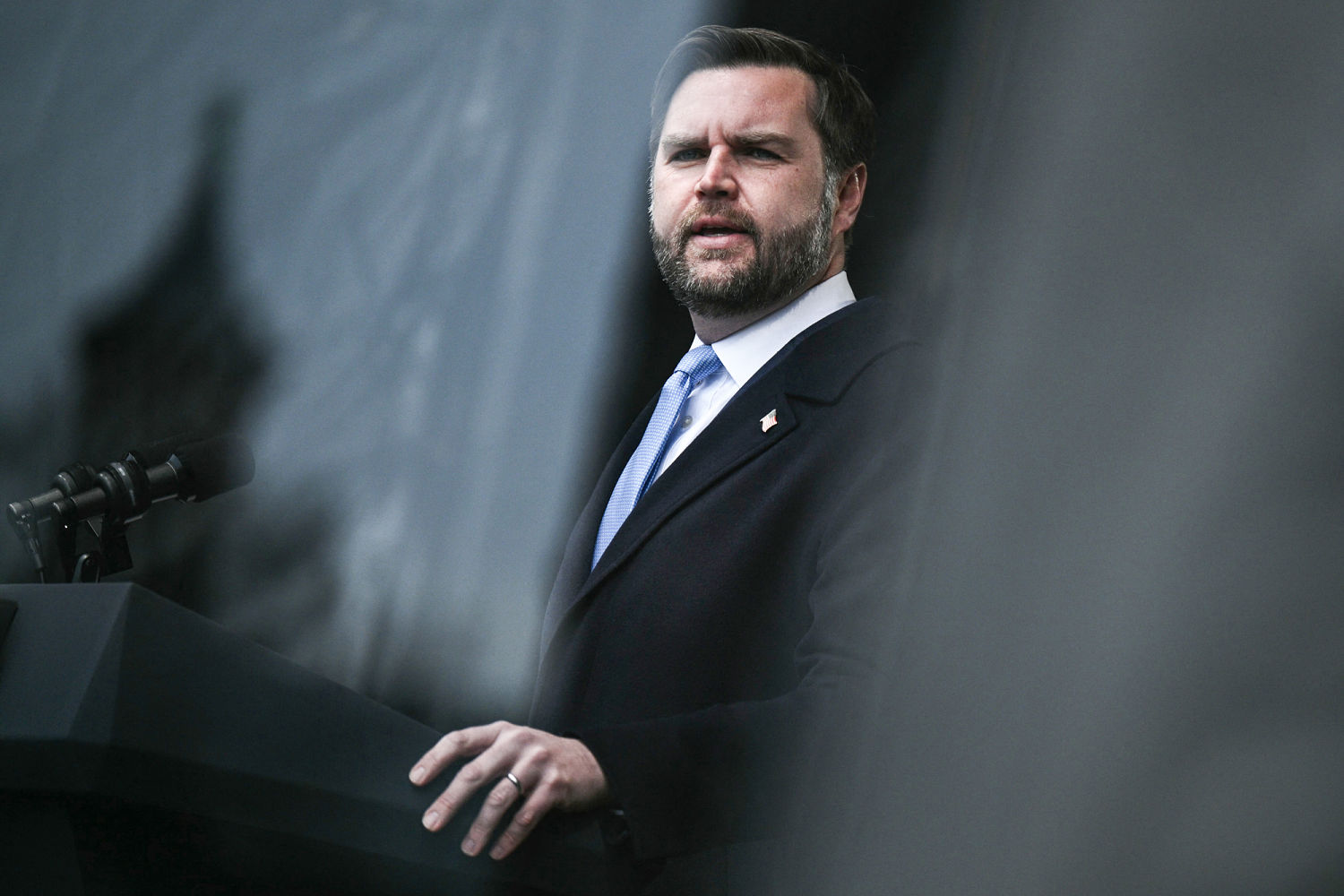 Vance to convene first White House anti-fraud task force meeting Friday