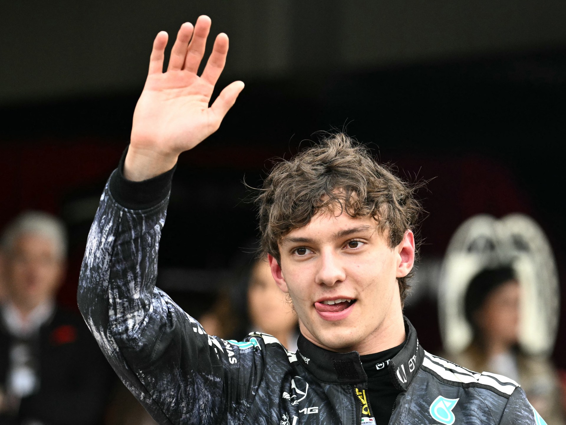 Kimi Antonelli wins Japanese GP to become youngest F1 title leader