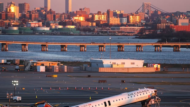 Air traffic controller’s ‘I messed up’ highlights human limits — but experts urge caution