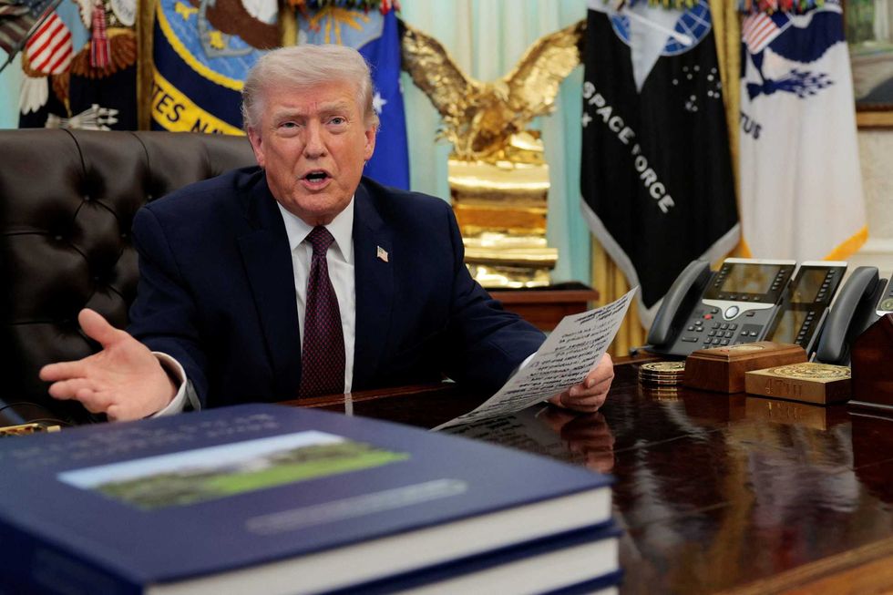 Trump to make ‘unprecedented’ appearance at the Supreme Court: report