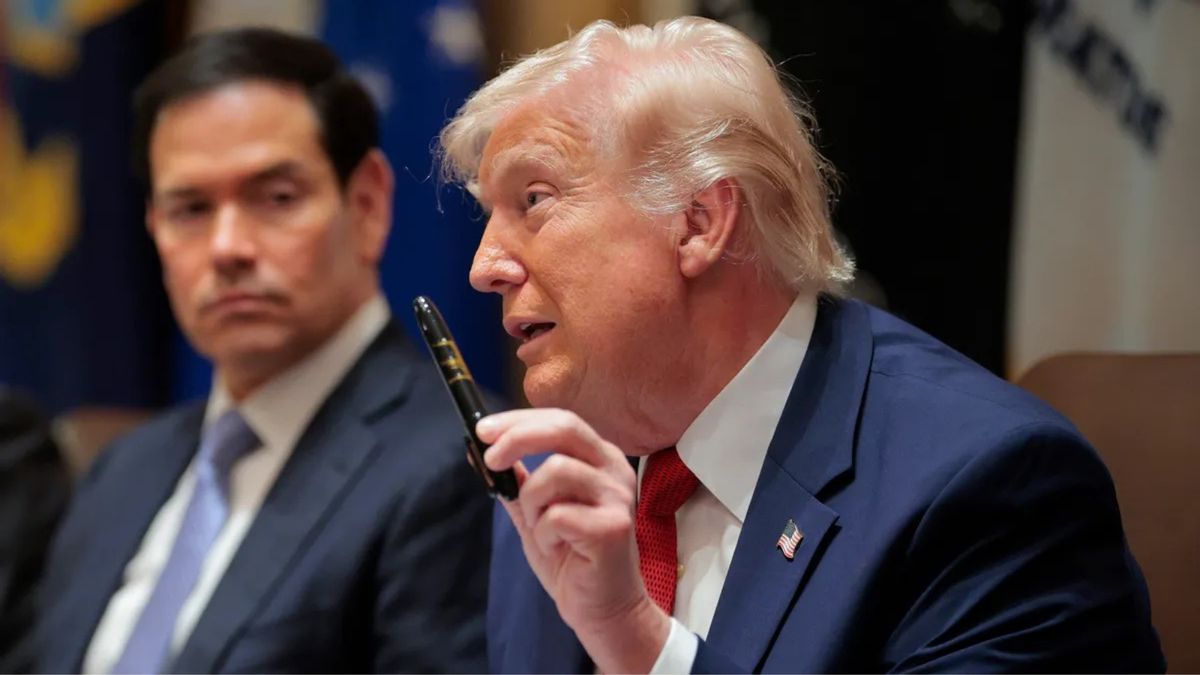 Sharpie denies talking to Trump about making custom pens