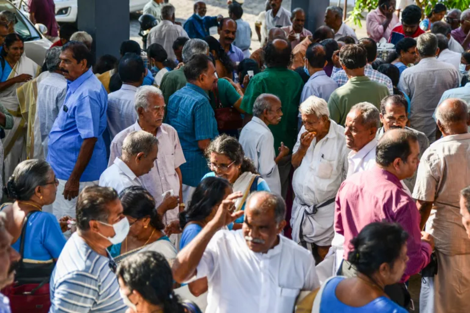 India begins counting its population in historic census