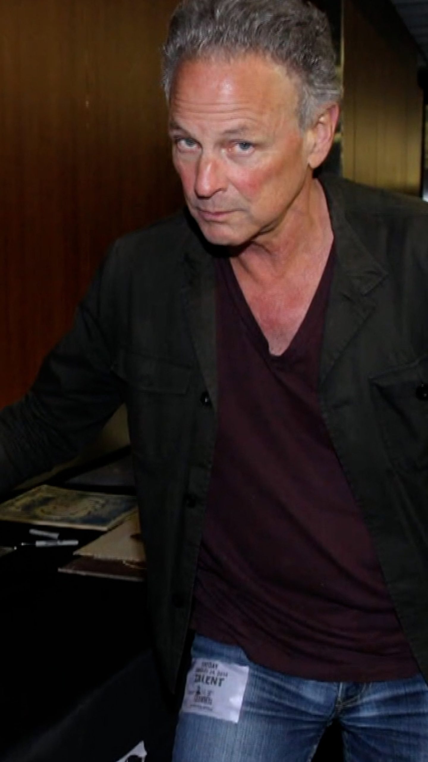 Lindsey Buckingham attacked with unknown substance