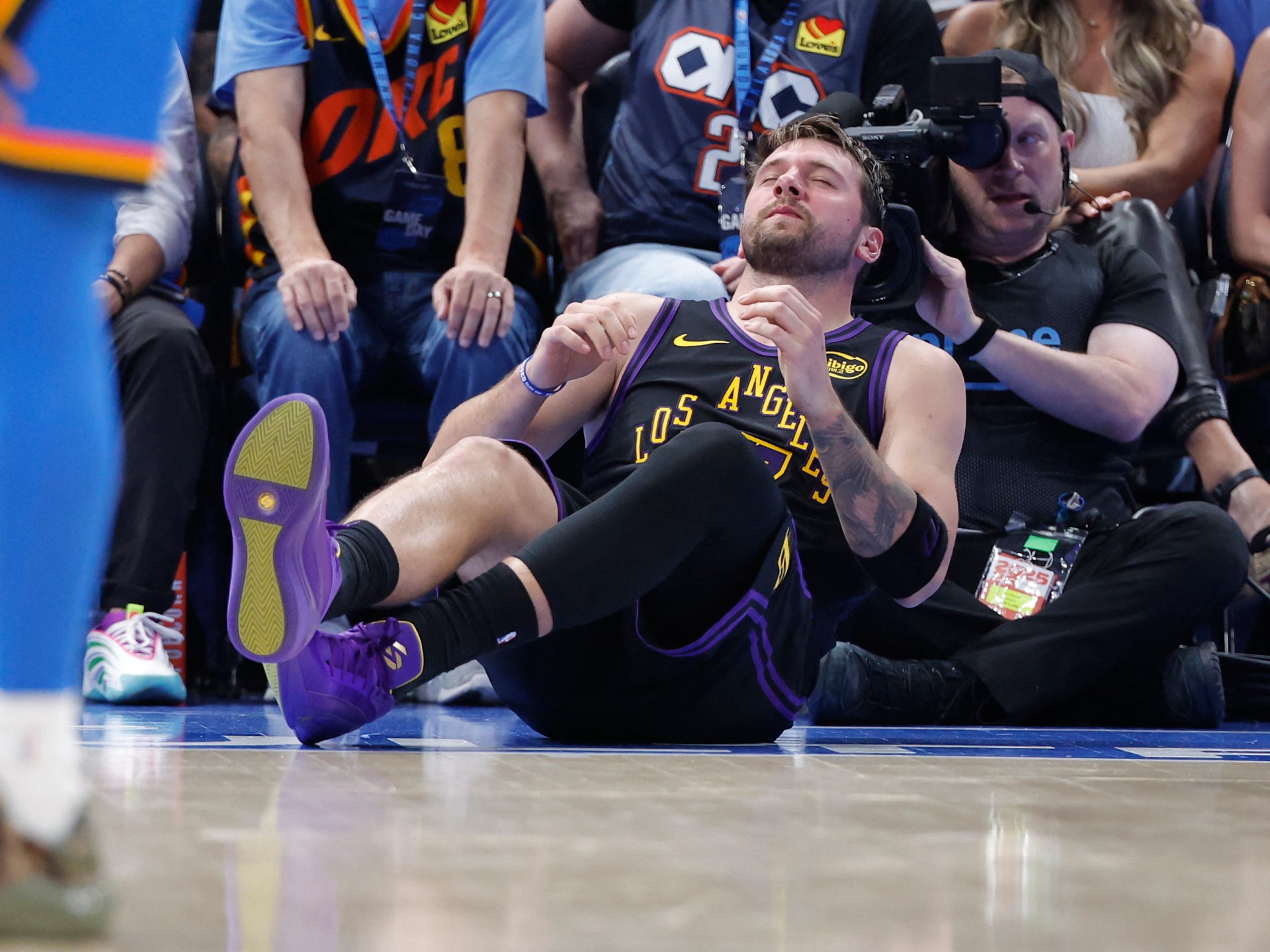 Lakers handed one of heaviest defeats by Thunder and hit by Doncic injury