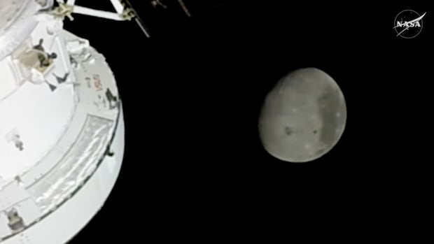 Artemis II crew goes dark as spacecraft passes behind the moon