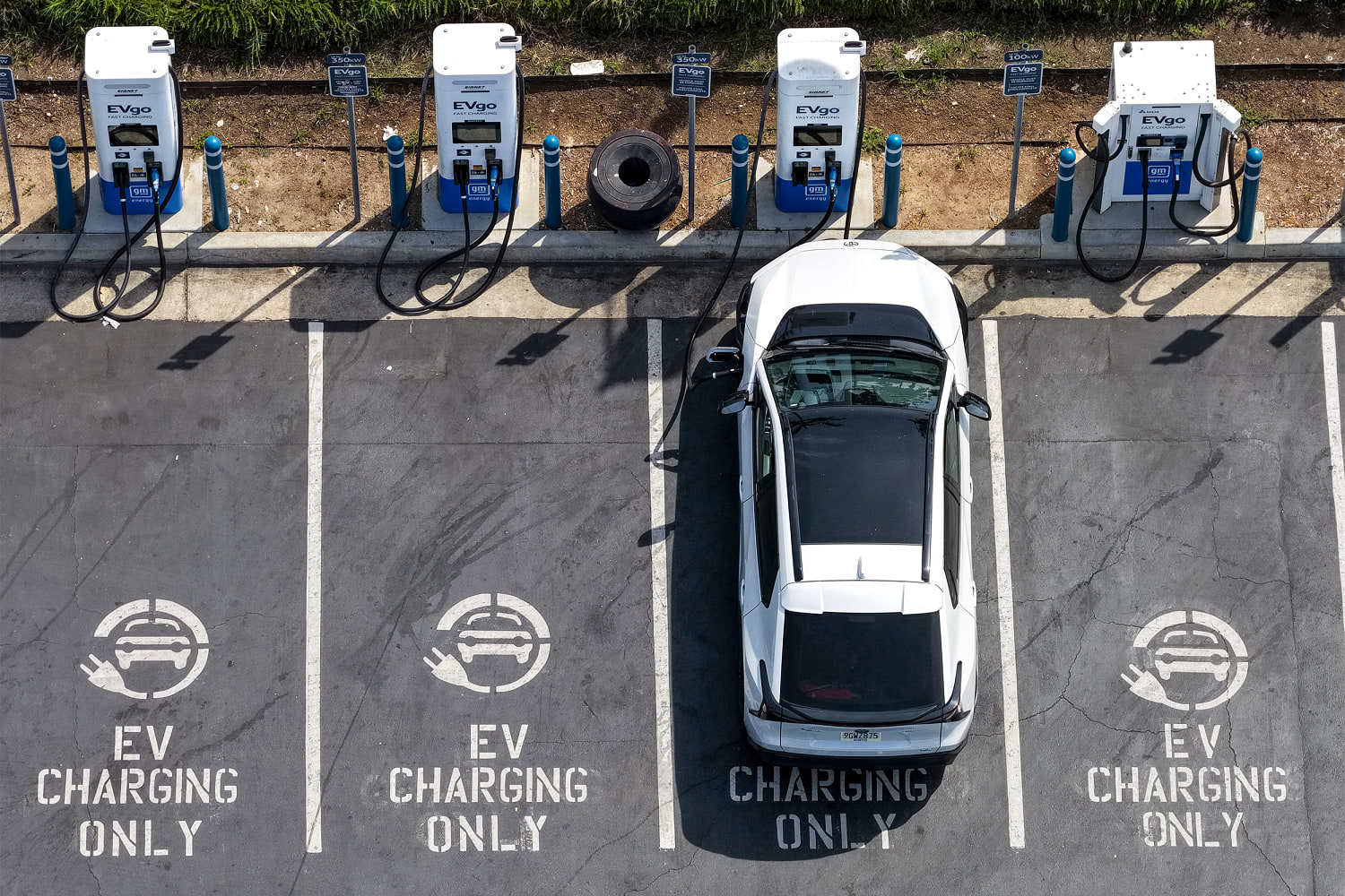 Rising gas prices are driving fresh interest in EVs — but affordability is a major barrier