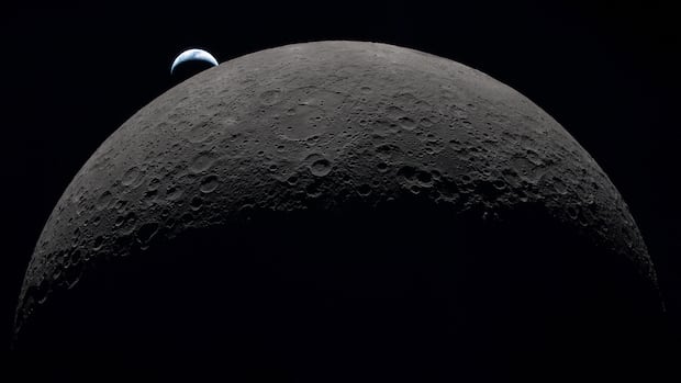 Artemis II crew captures never-before-seen photos of Earth setting behind moon, total solar eclipse
