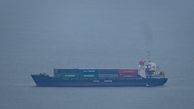 Trump administration signals optimism about ending Iran war — even as it levels new threats