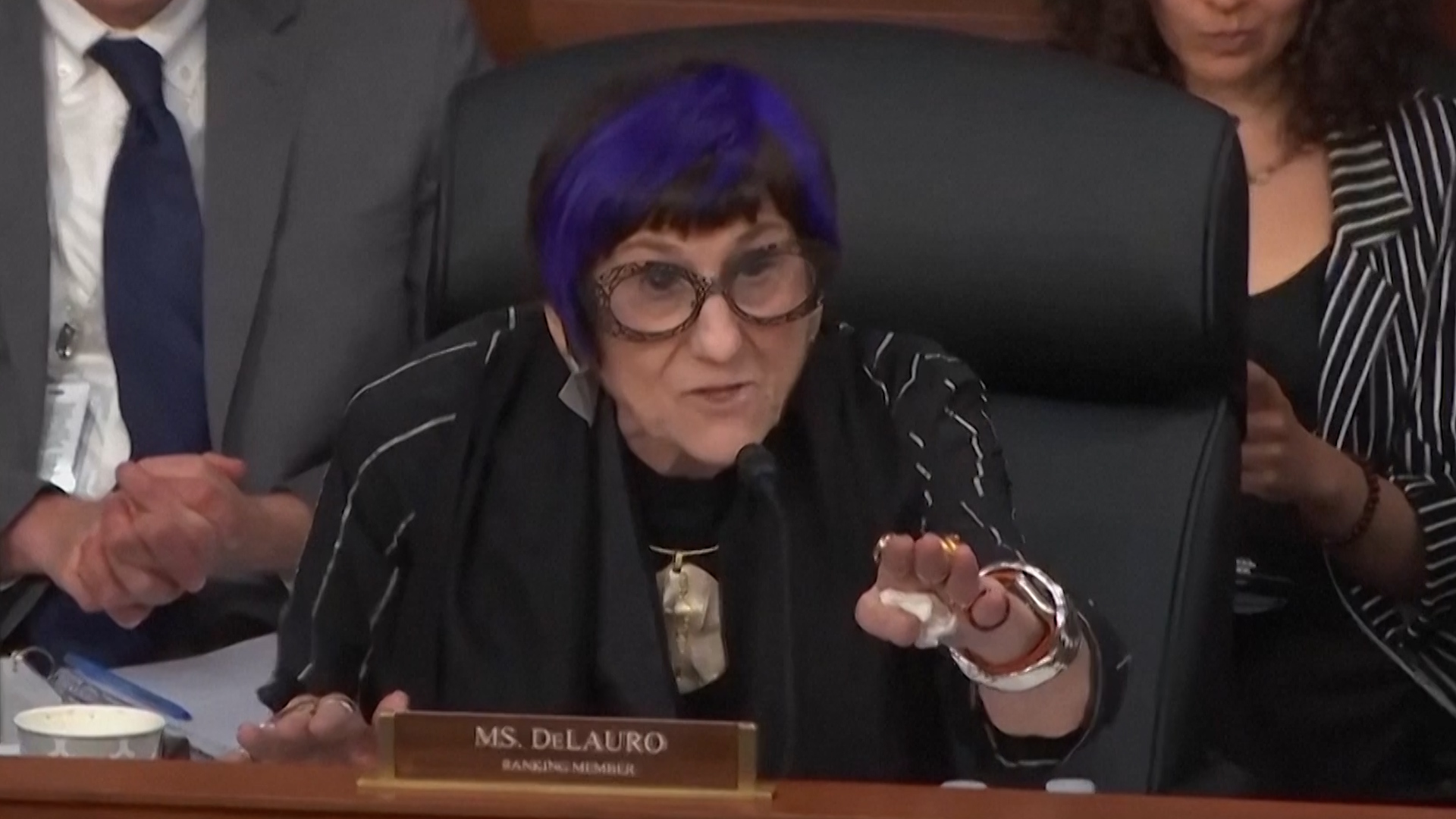 Democrats clash with US Energy Secretary over Iran war and gas prices