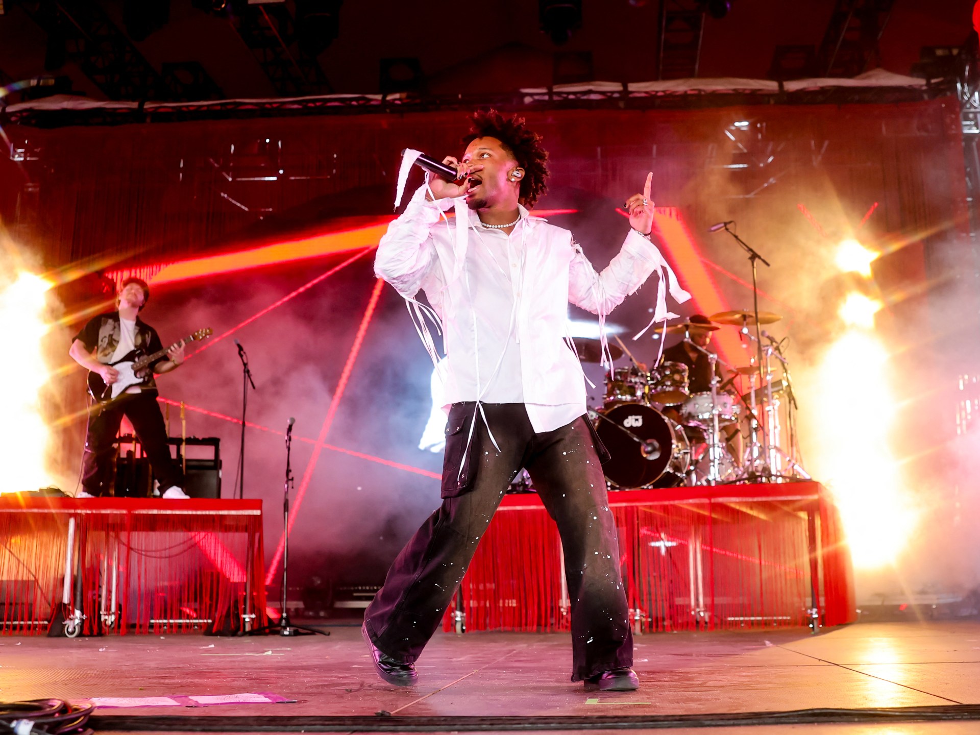 Rapper d4vd arrested on suspicion of murdering 14-year-old girl