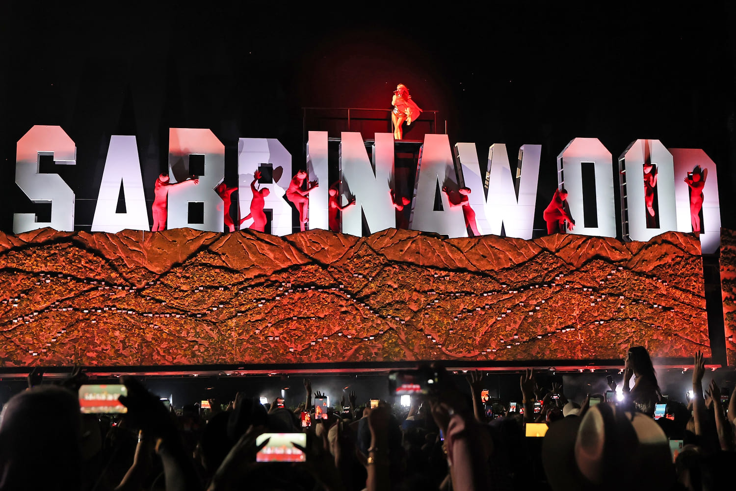 Pop Princess, meet the Queen of Pop! Sabrina Carpenter brings out surprise guest Madonna for Coachella set