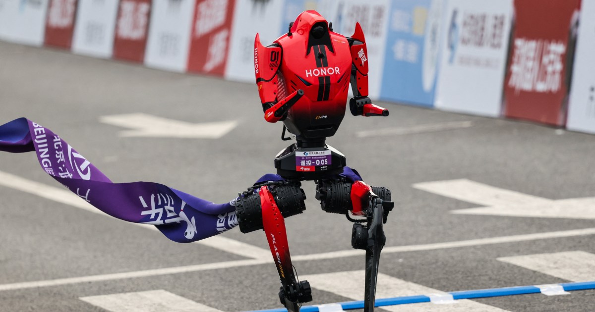 Humanoid robot breaks half marathon world record in Beijing
